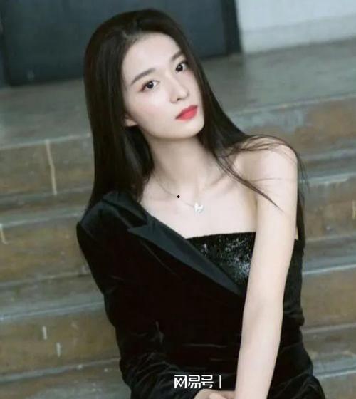 最新爆料王楚然是谁,王楚然，娱乐圈新晋女神的崛起之路